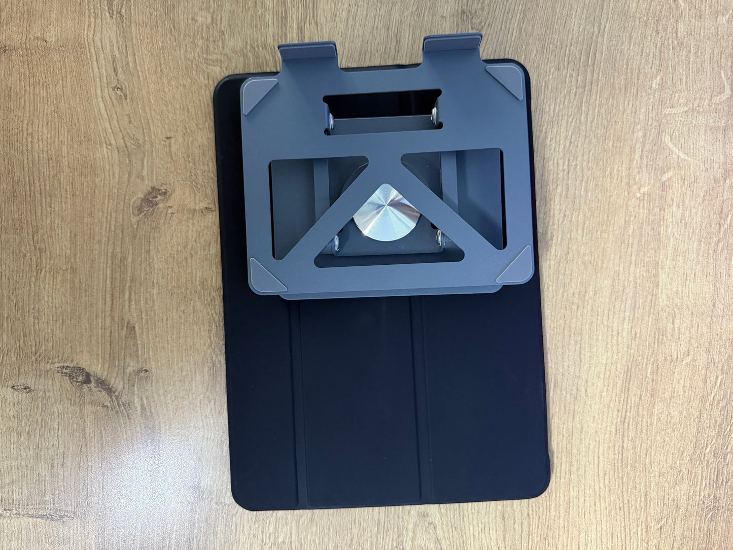 Alumnium Stand for iPad - ستاند المنويم خشن للايباد - iPady Palestine