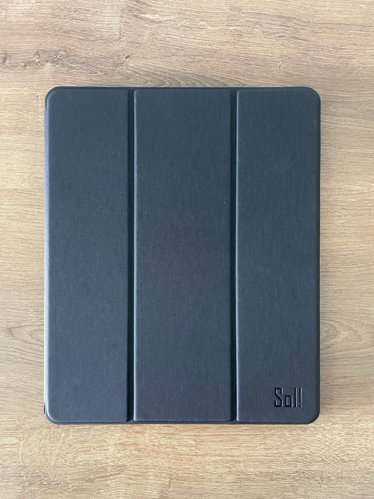 iPad 7/8/9 Premium Smart iPad Case with premium finish - كفر ايباد ملمس غني ومميز - iPady Palestine