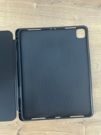 Pro 12.9 Black Case with Pencil Holder - iPady Palestine