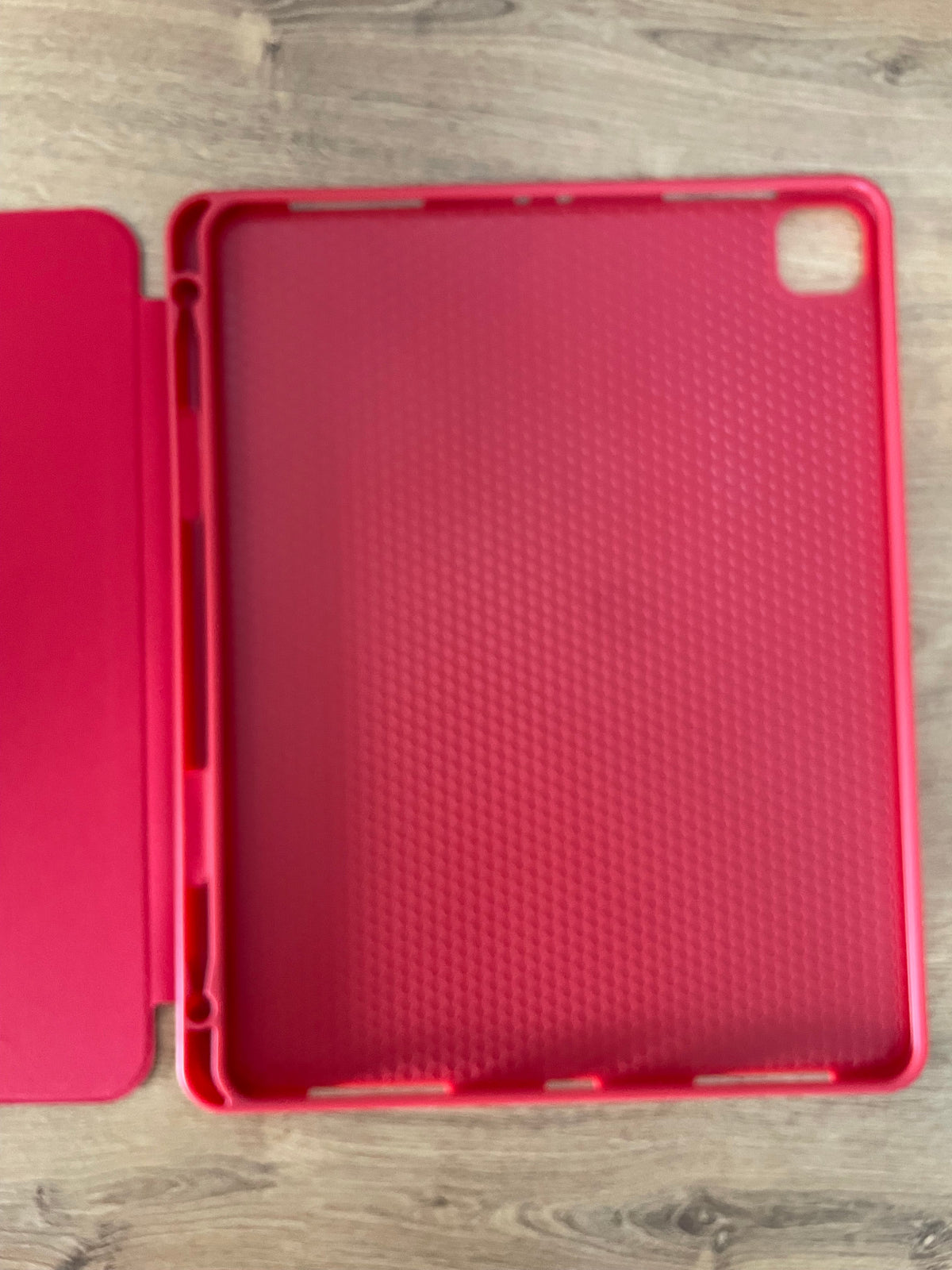 Pro 12.9 Smart Case with Pencil Holder - iPady Palestine